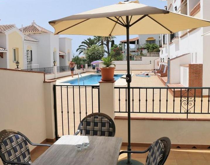 Casa Kasander, Two Bedroom Appartment Near Beach With Pool Nerja Extérieur photo
